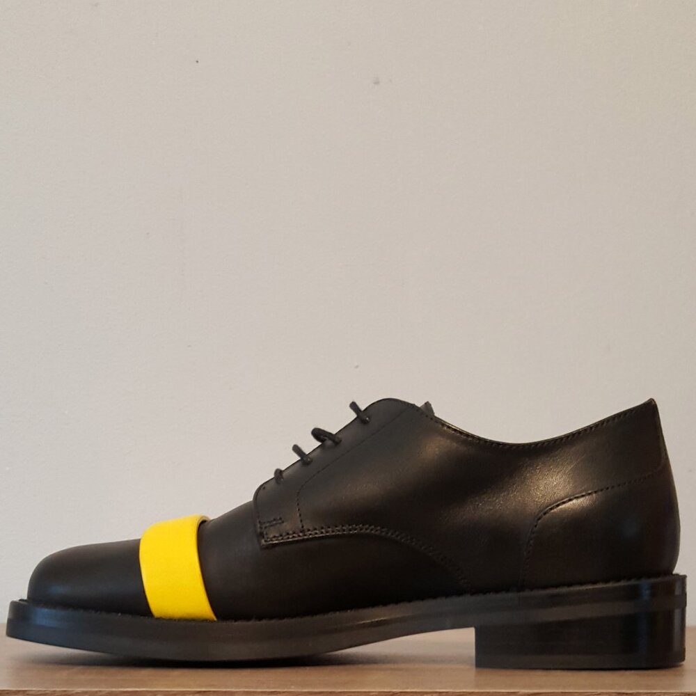 US men's size 7 Neil Barrett derby